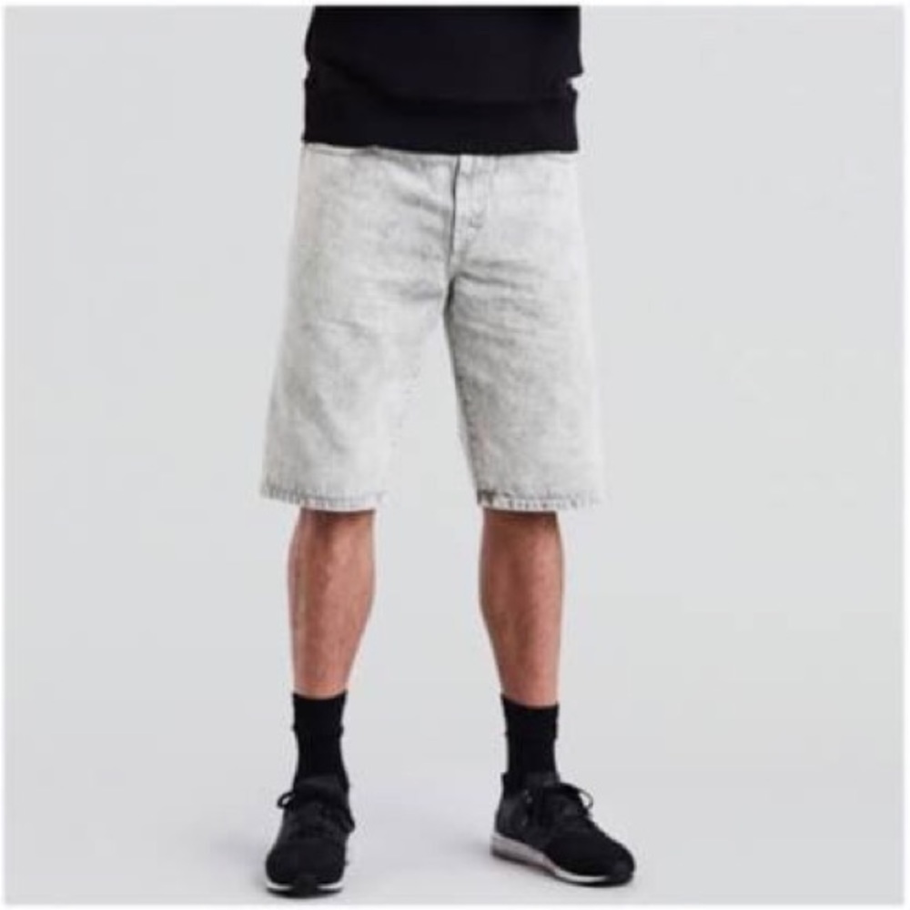 Levi's Men's 569 Loose Straight Denim Short